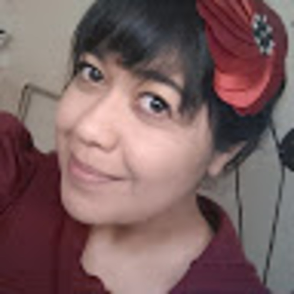 Meet your Posher, Damaris